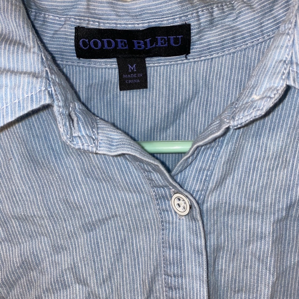 button down - Picture 2 of 2